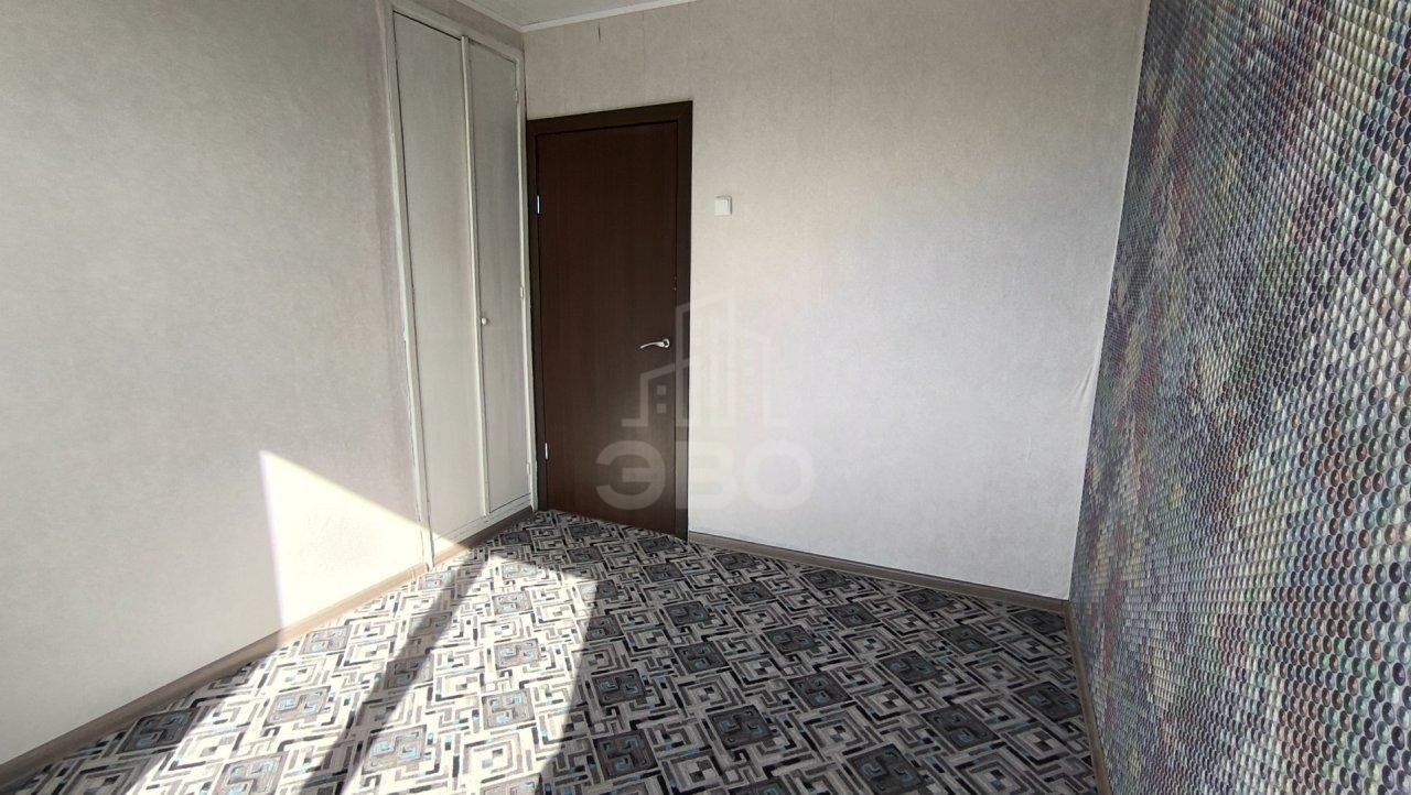 четырехкомнатная квартира в Санкт-Петербурге по адресу: 2-й мкр., 50