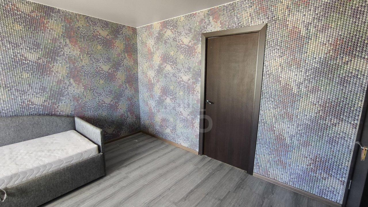 четырехкомнатная квартира в Санкт-Петербурге по адресу: 2-й мкр., 50