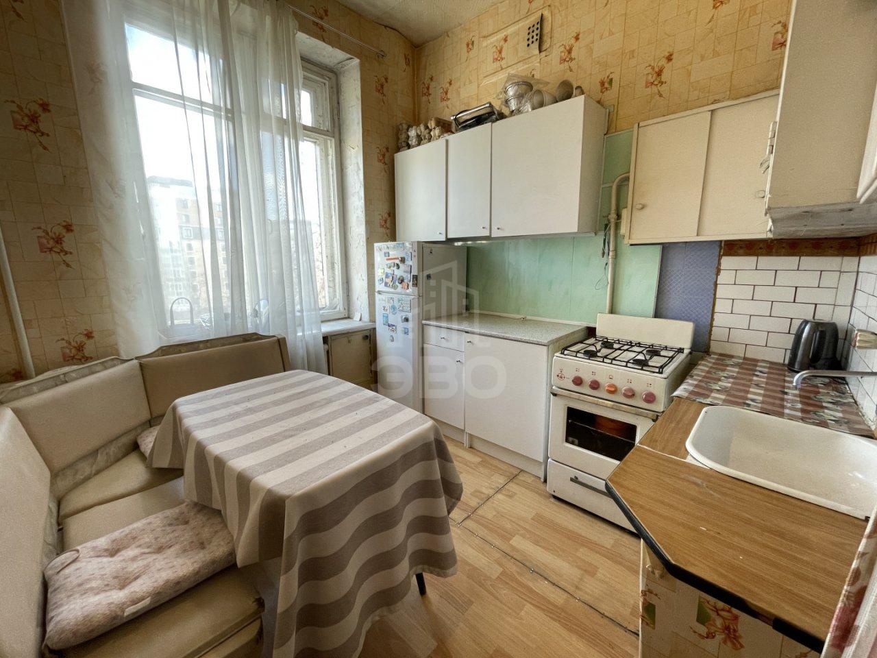 двухкомнатная квартира в Санкт-Петербурге по адресу: Адмирала Лазарева наб., 20, литера б