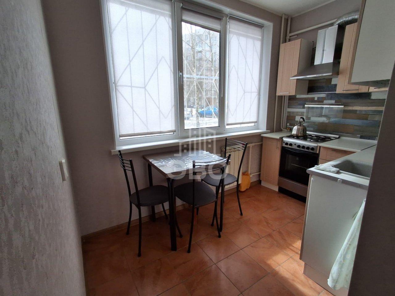 двухкомнатная квартира в Санкт-Петербурге по адресу: Турку ул., 9, к 2