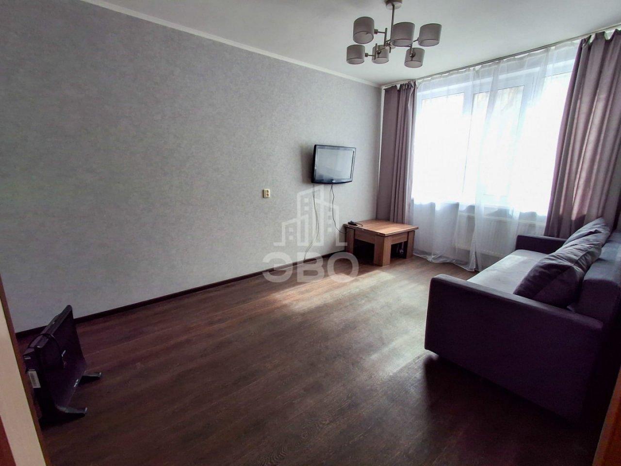 двухкомнатная квартира в Санкт-Петербурге по адресу: Турку ул., 9, к 2