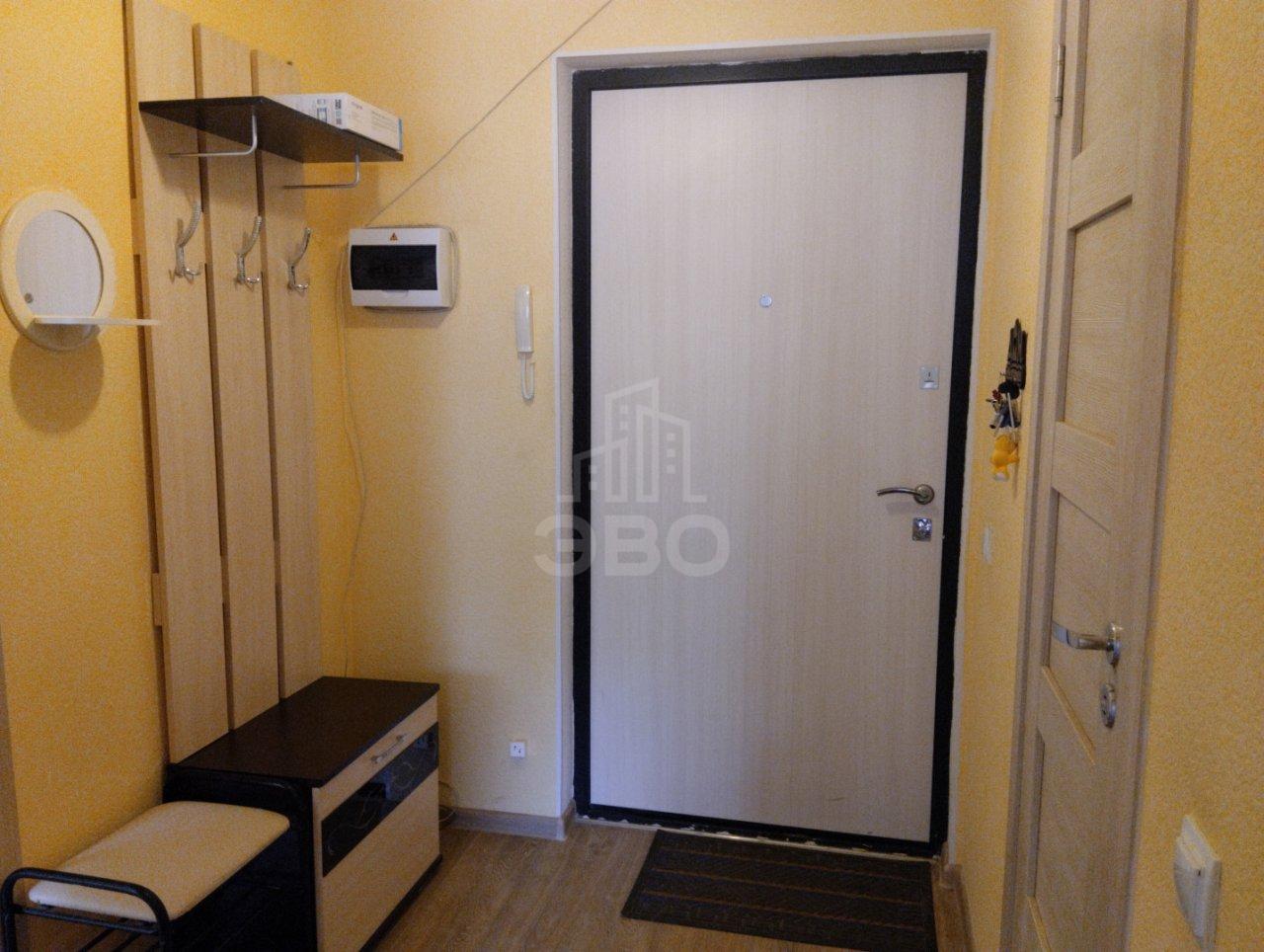 однокомнатная квартира в Санкт-Петербурге по адресу: Шоссе в Лаврики ул., 72, к 2