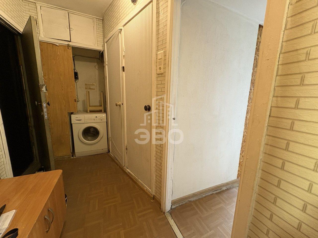 двухкомнатная квартира в Санкт-Петербурге по адресу: Купчинская ул., 11, к 1