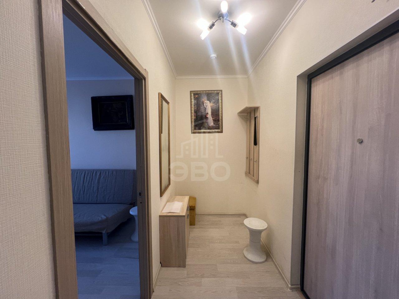 однокомнатная квартира в Санкт-Петербурге по адресу: Лидии Зверевой ул., 3, к 1