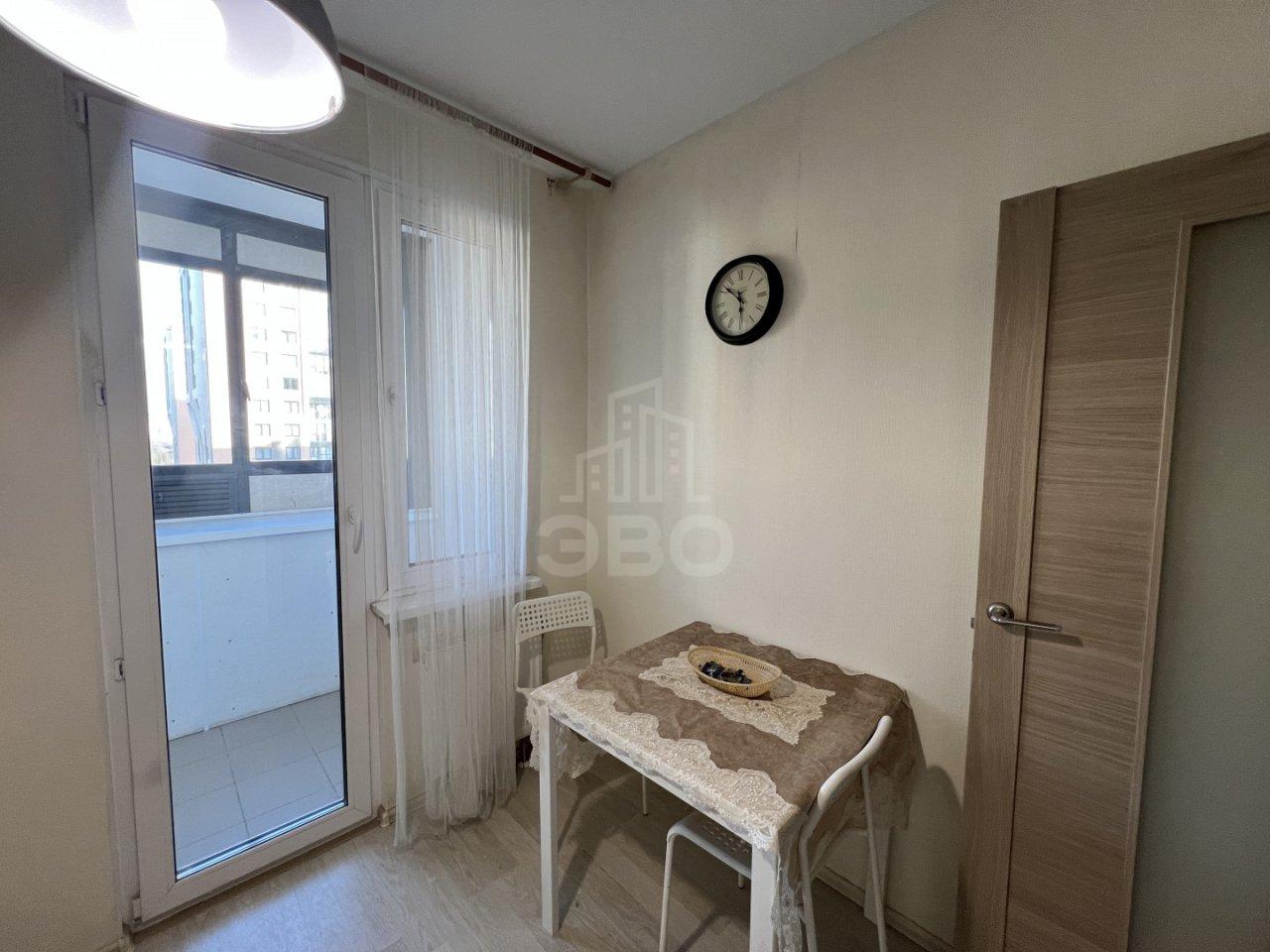 однокомнатная квартира в Санкт-Петербурге по адресу: Лидии Зверевой ул., 3, к 1