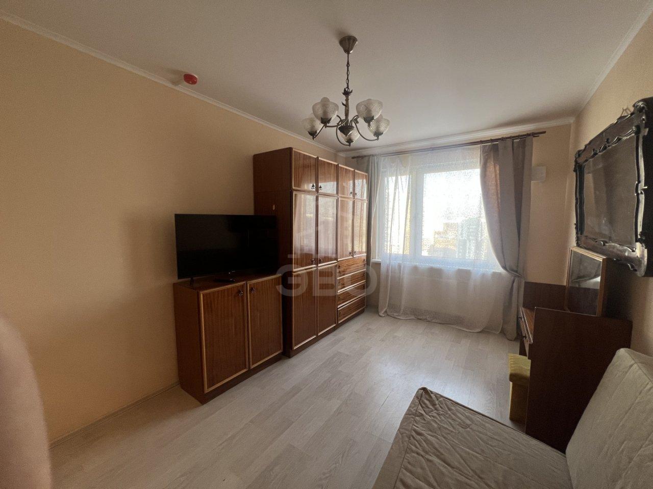 однокомнатная квартира в Санкт-Петербурге по адресу: Лидии Зверевой ул., 3, к 1