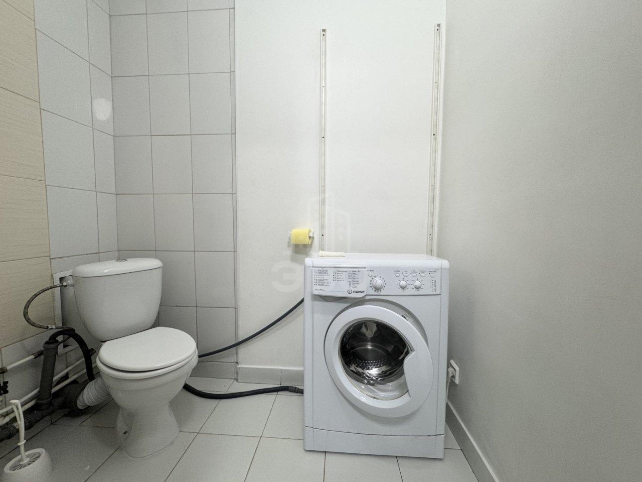 однокомнатная квартира в Санкт-Петербурге по адресу: Вадима Шефнера ул., 12, к 1, строение 1