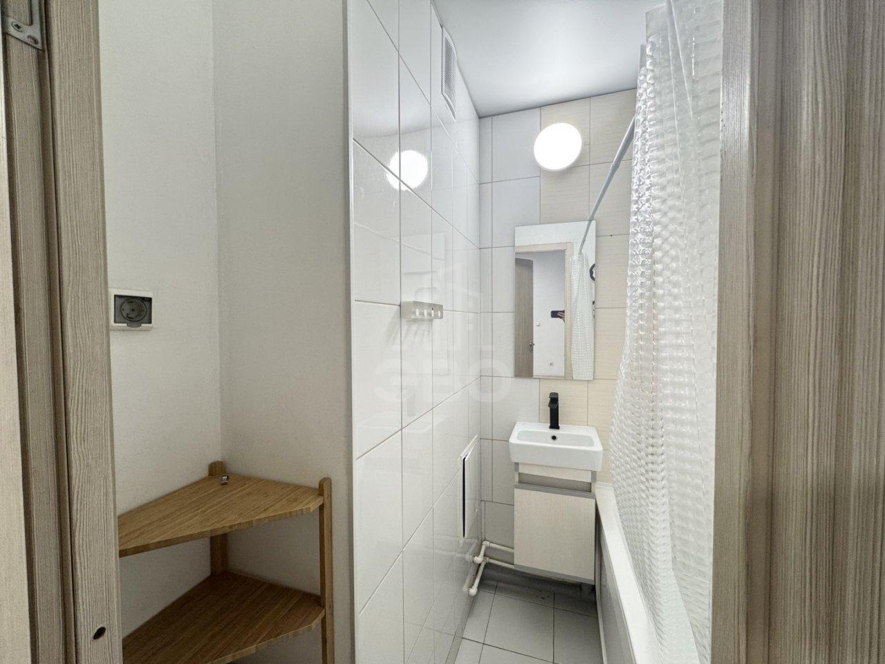 однокомнатная квартира в Санкт-Петербурге по адресу: Вадима Шефнера ул., 12, к 1, строение 1