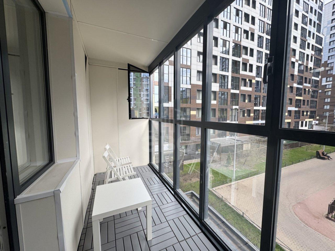 однокомнатная квартира в Санкт-Петербурге по адресу: Вадима Шефнера ул., 12, к 1, строение 1