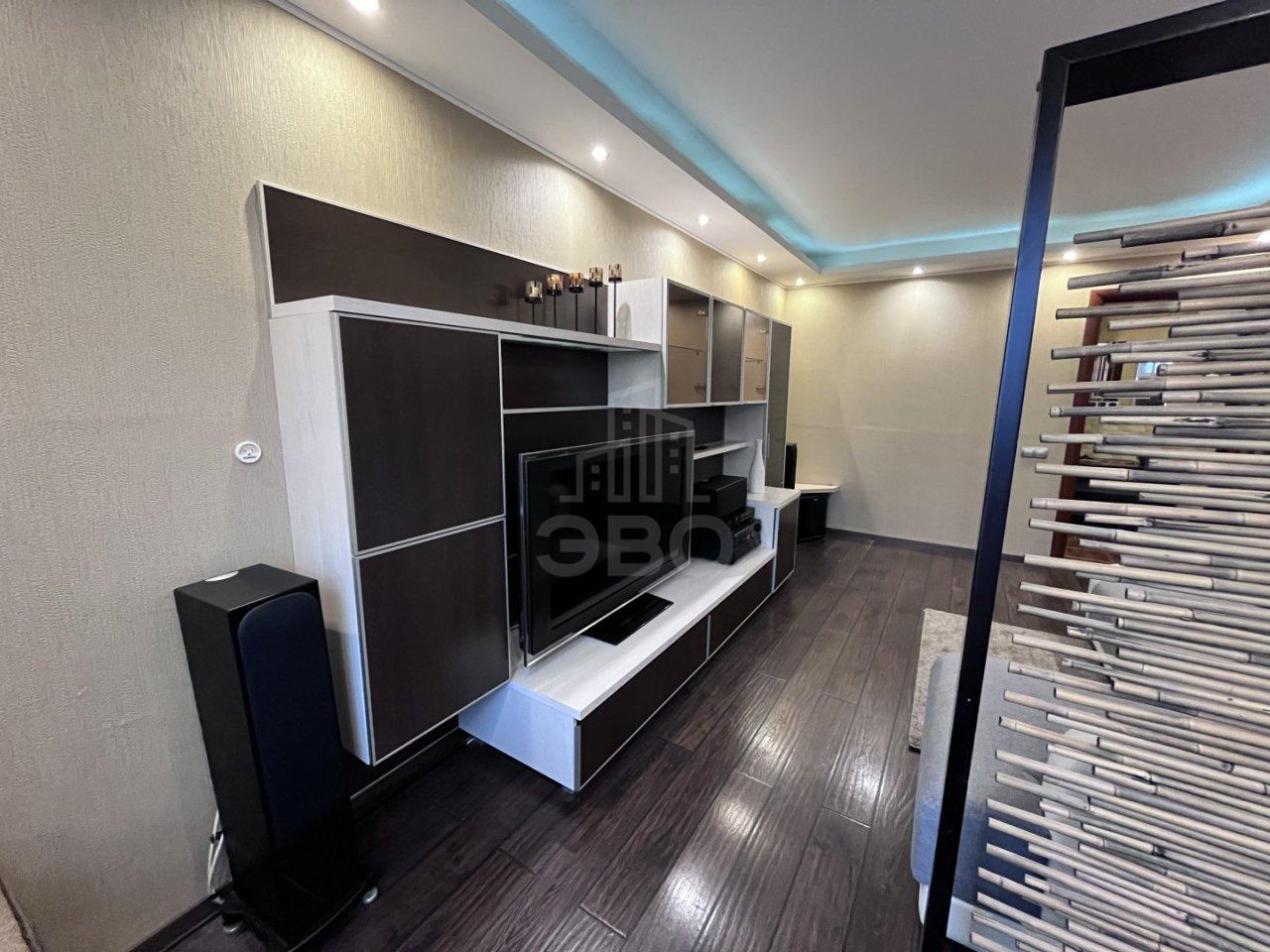 двухкомнатная квартира в Санкт-Петербурге по адресу: Стойкости ул., 13, к 2