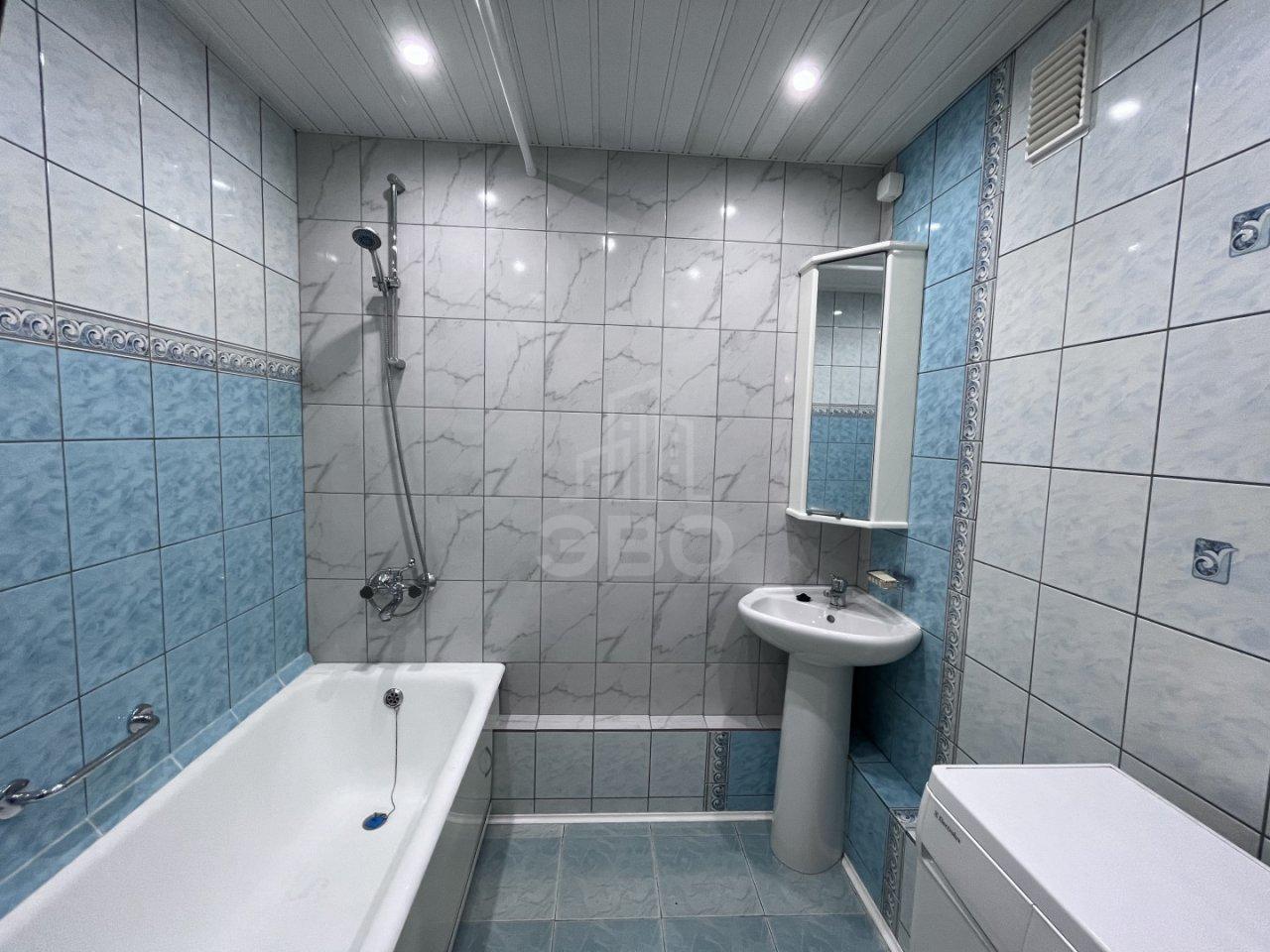 однокомнатная квартира в Санкт-Петербурге по адресу: Доблести ул., 28, к 1