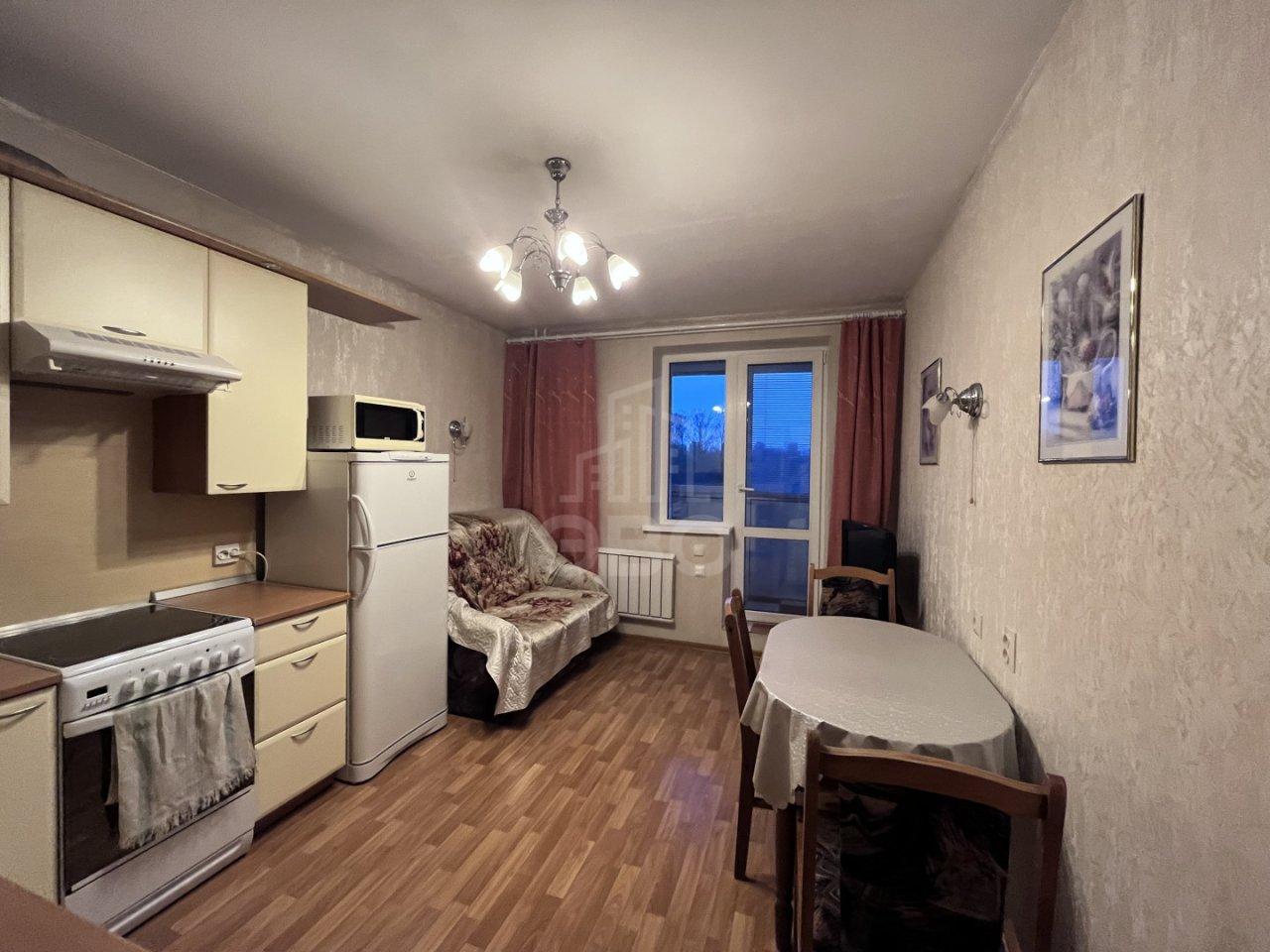 однокомнатная квартира в Санкт-Петербурге по адресу: Доблести ул., 28, к 1