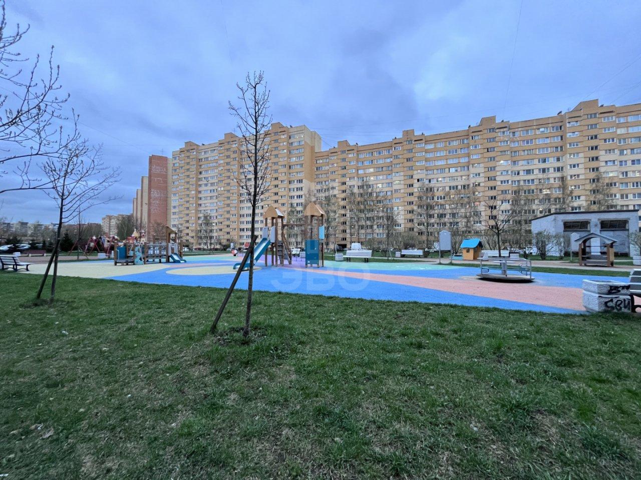 однокомнатная квартира в Санкт-Петербурге по адресу: Доблести ул., 28, к 1