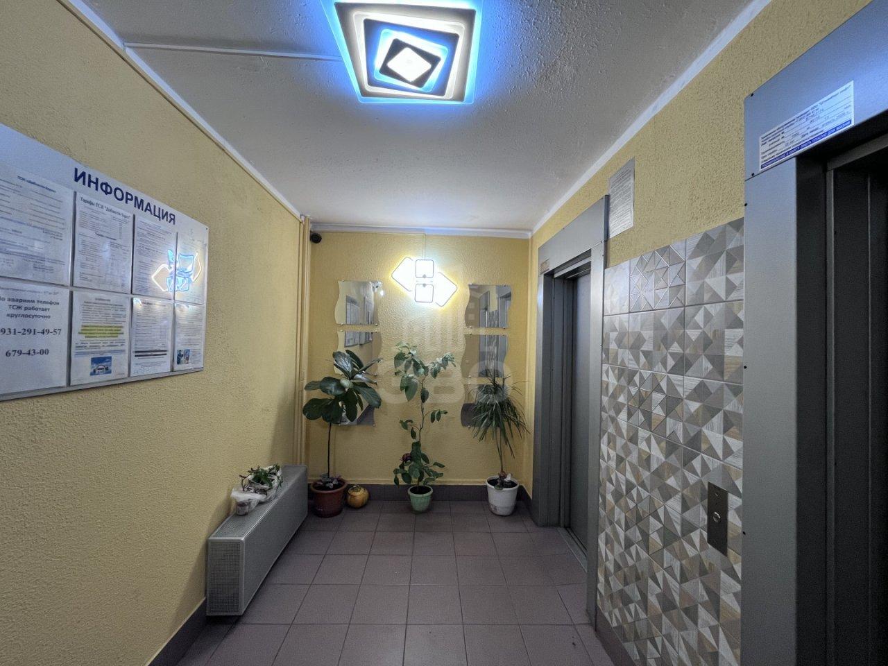 однокомнатная квартира в Санкт-Петербурге по адресу: Доблести ул., 28, к 1