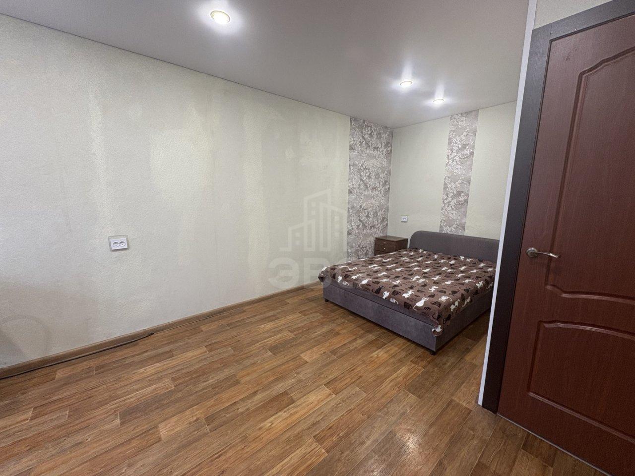 однокомнатная квартира в Санкт-Петербурге по адресу: Новоизмайловский проспект, 85