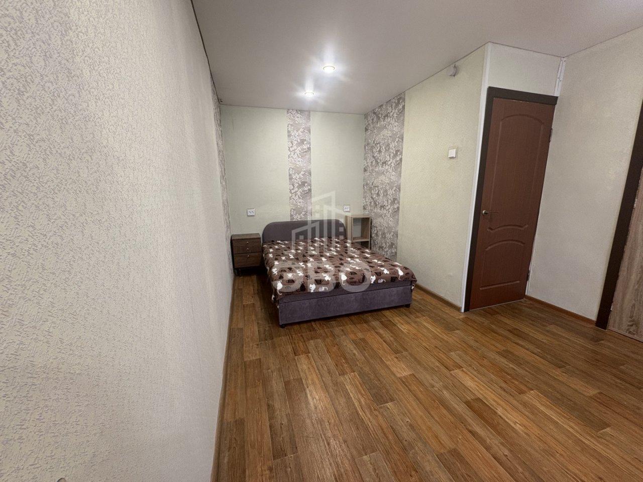 однокомнатная квартира в Санкт-Петербурге по адресу: Новоизмайловский проспект, 85