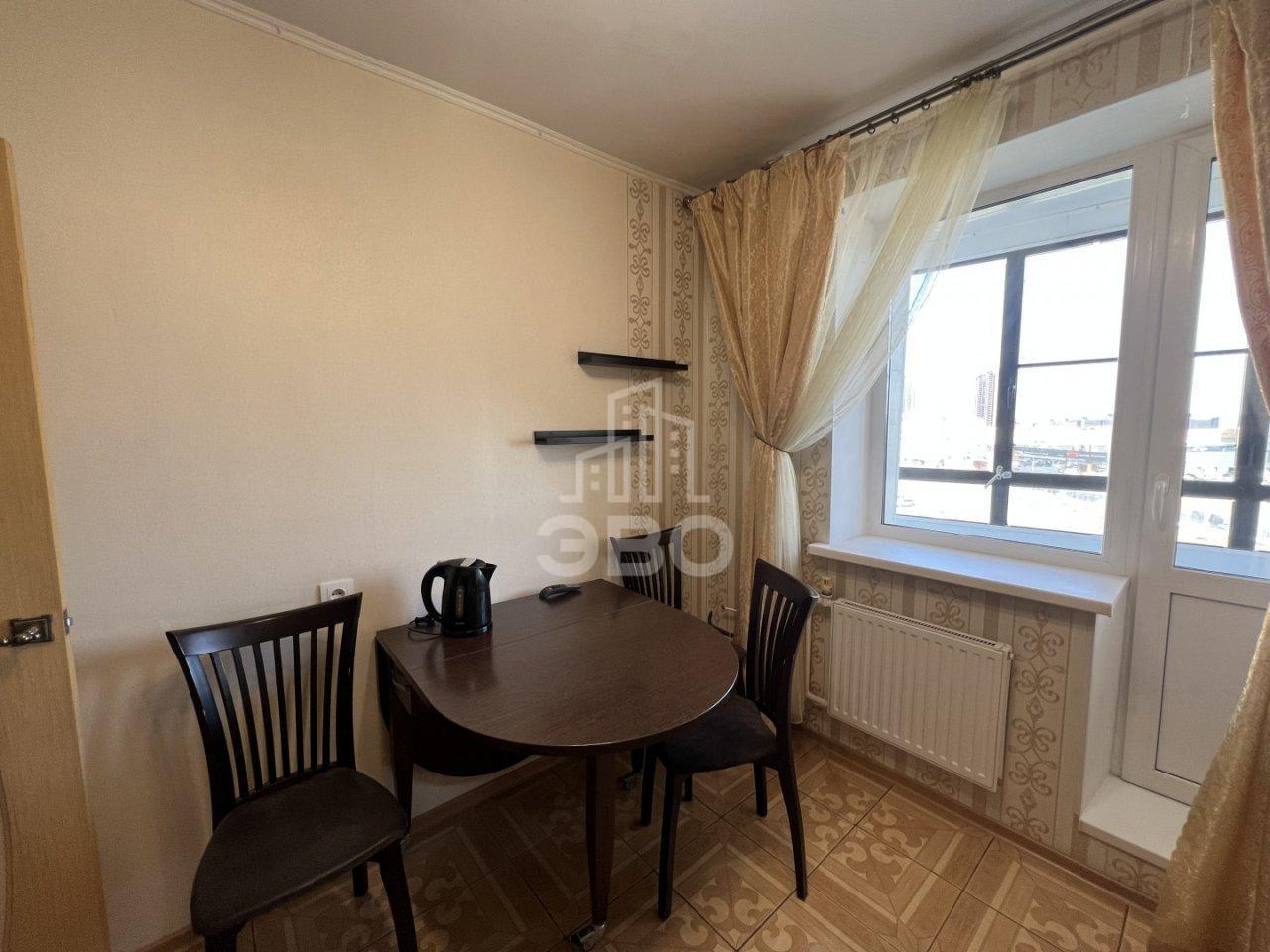 однокомнатная квартира в Санкт-Петербурге по адресу: Фёдора Абрамова ул., 4