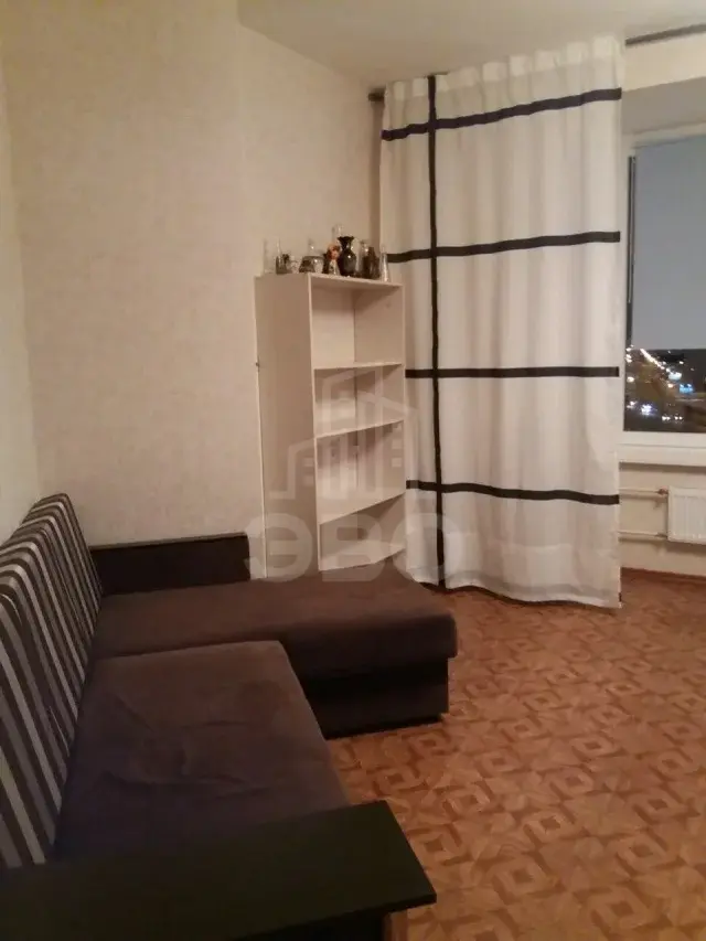двухкомнатная квартира в Санкт-Петербурге по адресу: Мебельная ул., 25