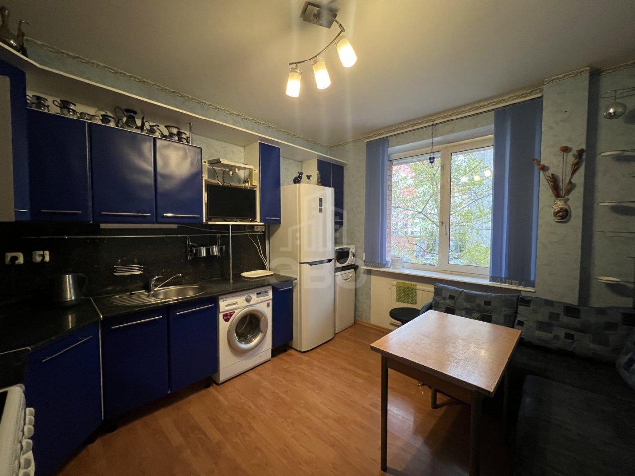 двухкомнатная квартира в Санкт-Петербурге по адресу: Сиреневый б-р., 23к2