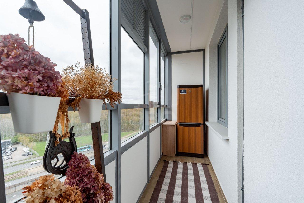 трехкомнатная квартира в Санкт-Петербурге по адресу: Богатырский проспект, 2а, строение 1