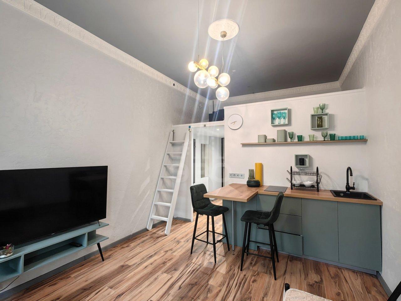 комната в Санкт-Петербурге по адресу: Комсомола ул., 15, литера А