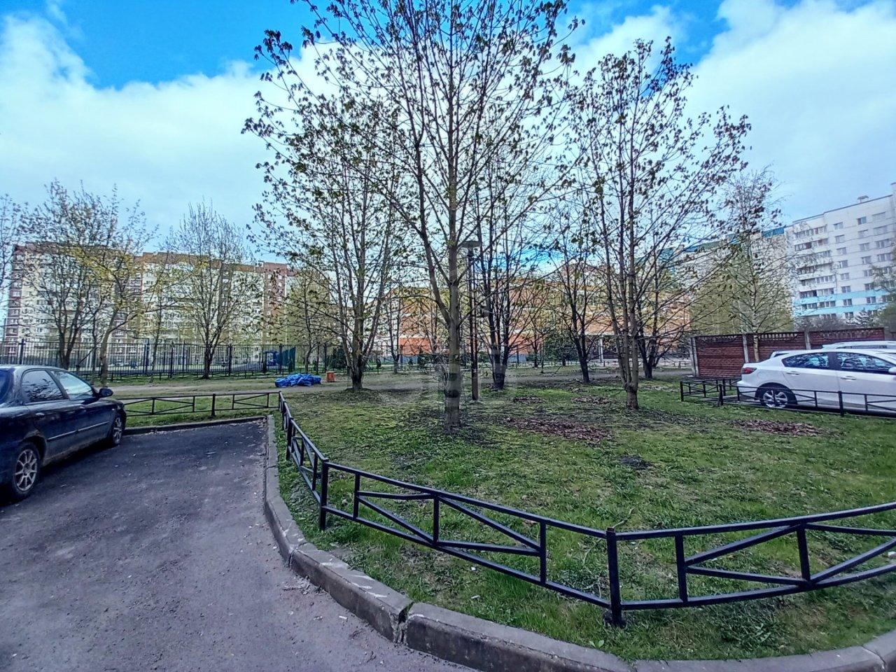 однокомнатная квартира в Санкт-Петербурге по адресу: Богатырский проспект, 55, к 1