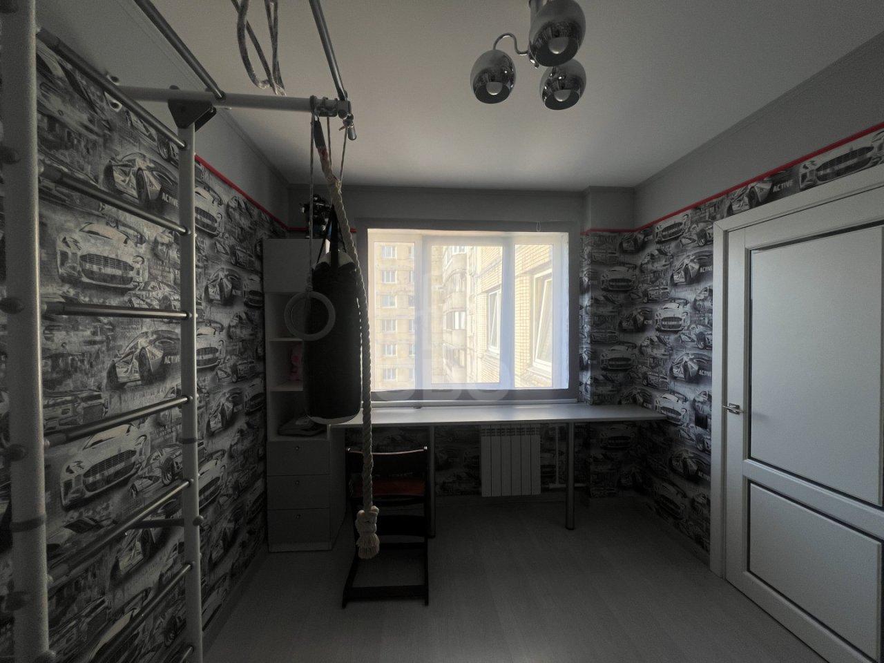 трехкомнатная квартира в Санкт-Петербурге по адресу: Гражданский проспект, 112, к 1