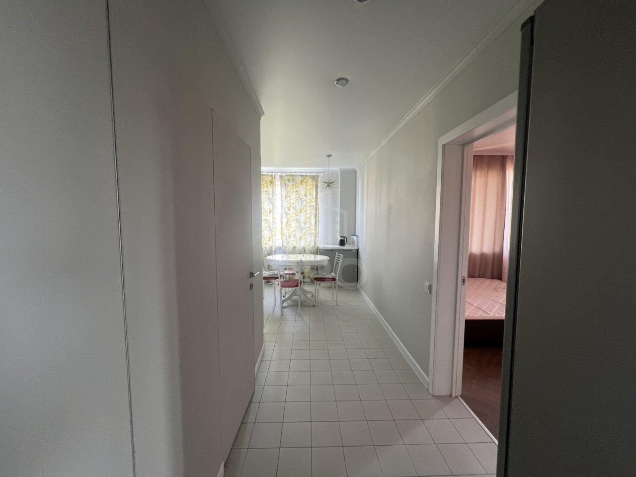 трехкомнатная квартира в Санкт-Петербурге по адресу: Гражданский проспект, 112, к 1