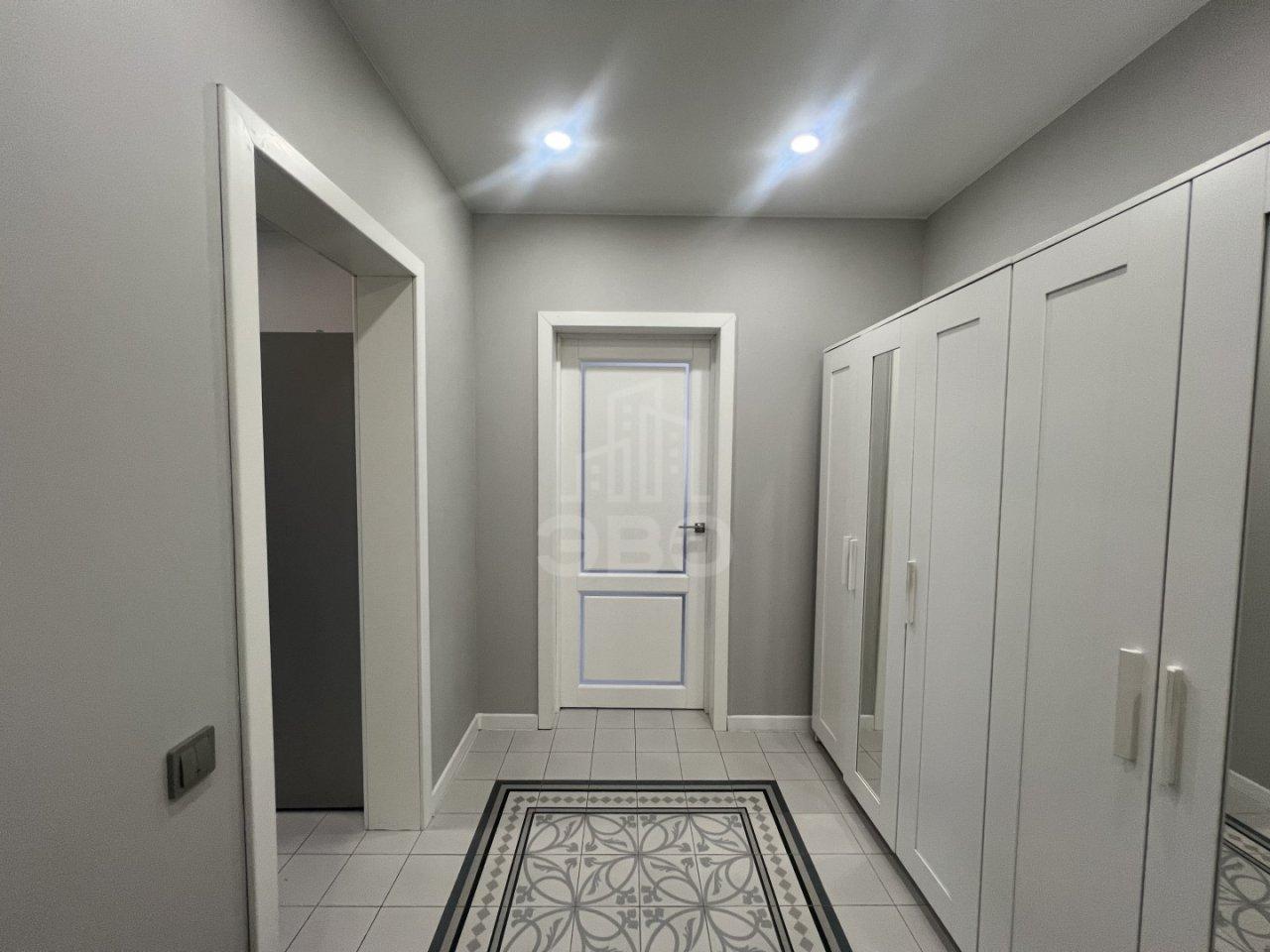 трехкомнатная квартира в Санкт-Петербурге по адресу: Гражданский проспект, 112, к 1