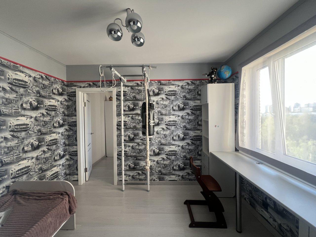 трехкомнатная квартира в Санкт-Петербурге по адресу: Гражданский проспект, 112, к 1