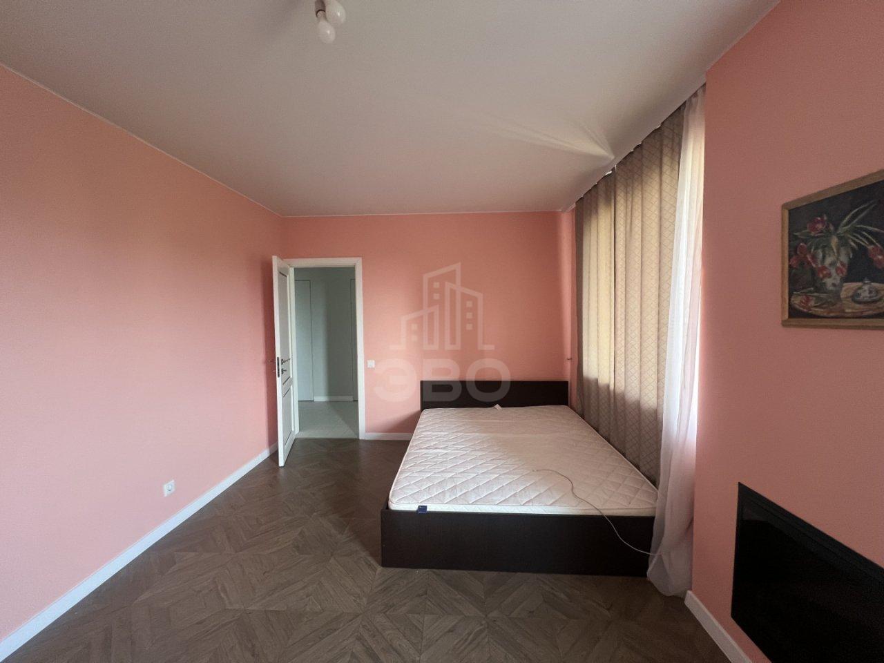 трехкомнатная квартира в Санкт-Петербурге по адресу: Гражданский проспект, 112, к 1