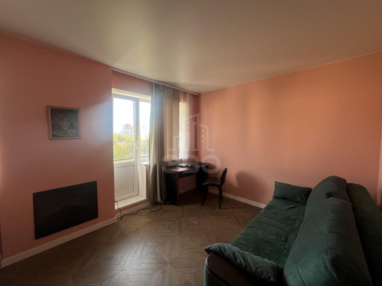 трехкомнатная квартира в Санкт-Петербурге по адресу: Гражданский проспект, 112, к 1