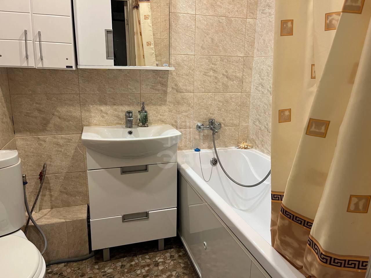 однокомнатная квартира в Санкт-Петербурге по адресу: Шоссе в Лаврики ул., 59, к 1