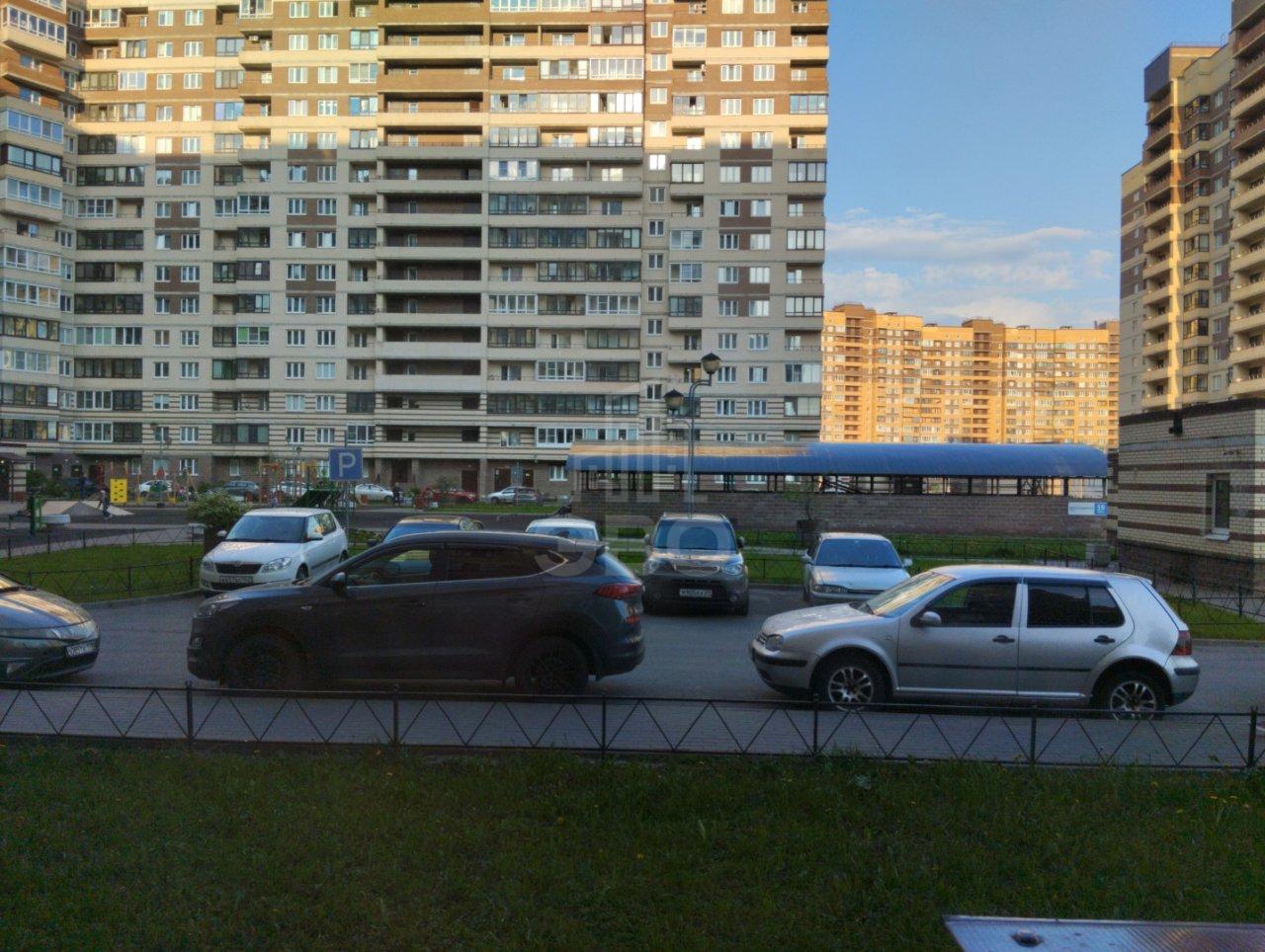 однокомнатная квартира в Санкт-Петербурге по адресу: Шоссе в Лаврики ул., 59, к 1