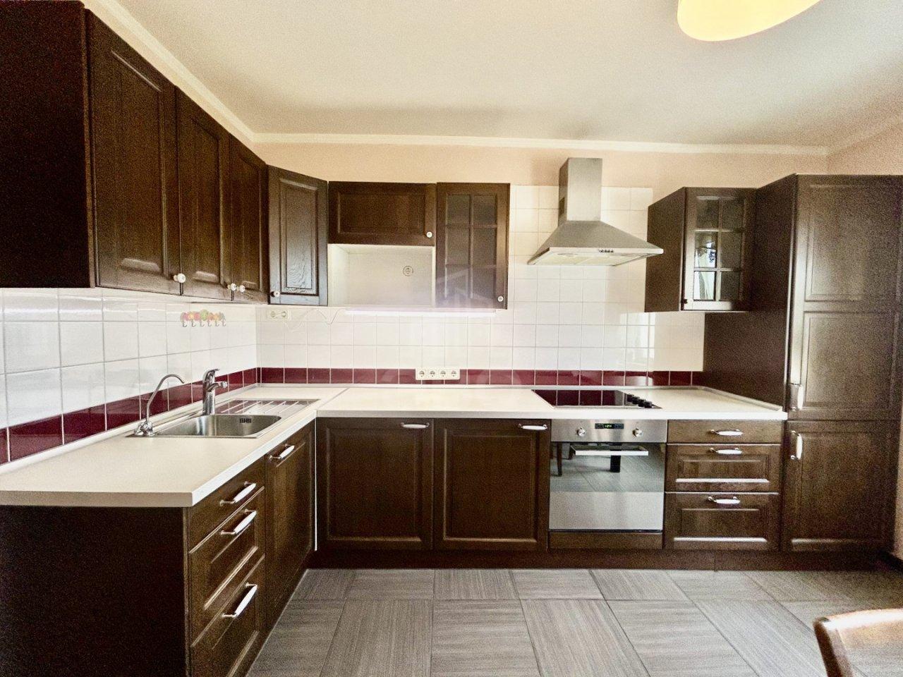 двухкомнатная квартира в Санкт-Петербурге по адресу: Бурцева ул., 18