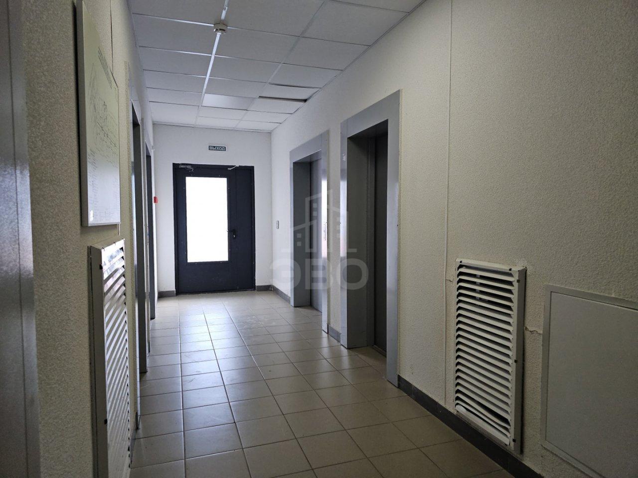 двухкомнатная квартира в Санкт-Петербурге по адресу: Плесецкая ул., 10, строение 1