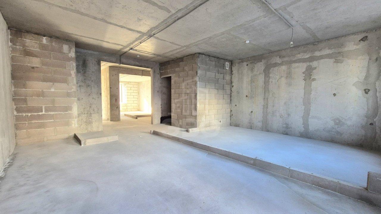 трехкомнатная квартира в Санкт-Петербурге по адресу: Коломяжский проспект, 13, к 2, строение 1