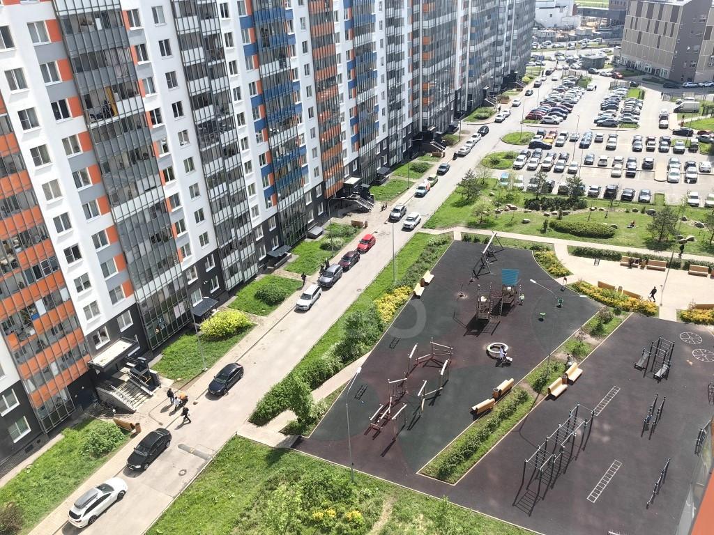 однокомнатная квартира в Санкт-Петербурге по адресу: Плесецкая ул., 10, строение 1