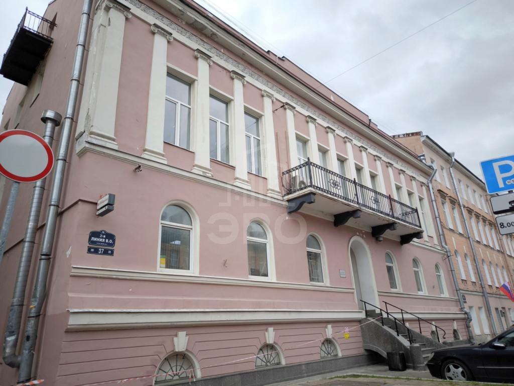коммерция в Санкт-Петербурге по адресу: 2-я В.О. линия, 37