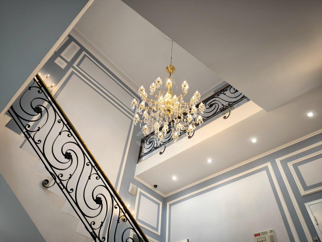 коммерция в Санкт-Петербурге по адресу: 2-я В.О. линия, 37