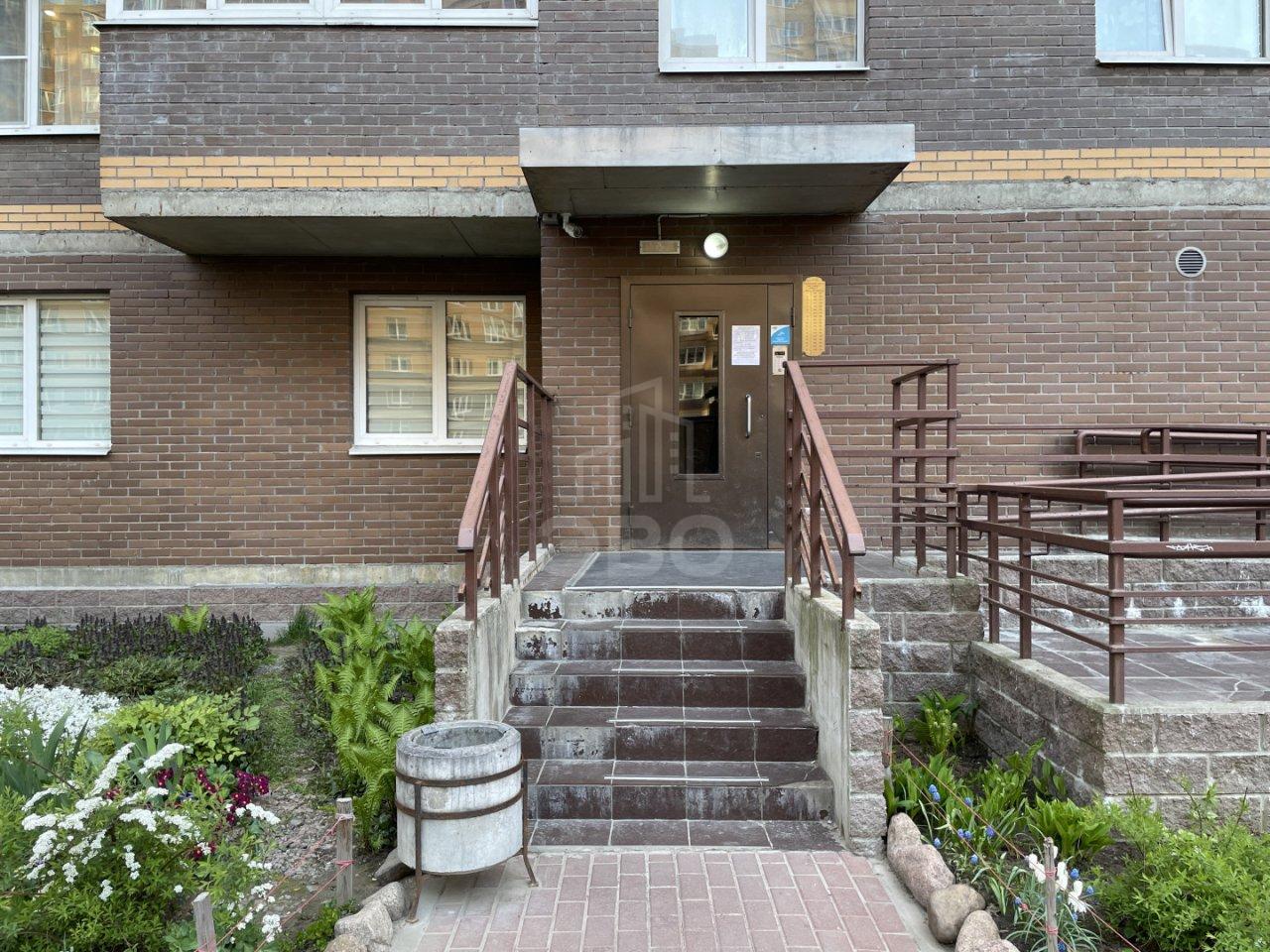 двухкомнатная квартира в Санкт-Петербурге по адресу: Кушелевская дорога., 7, к 5