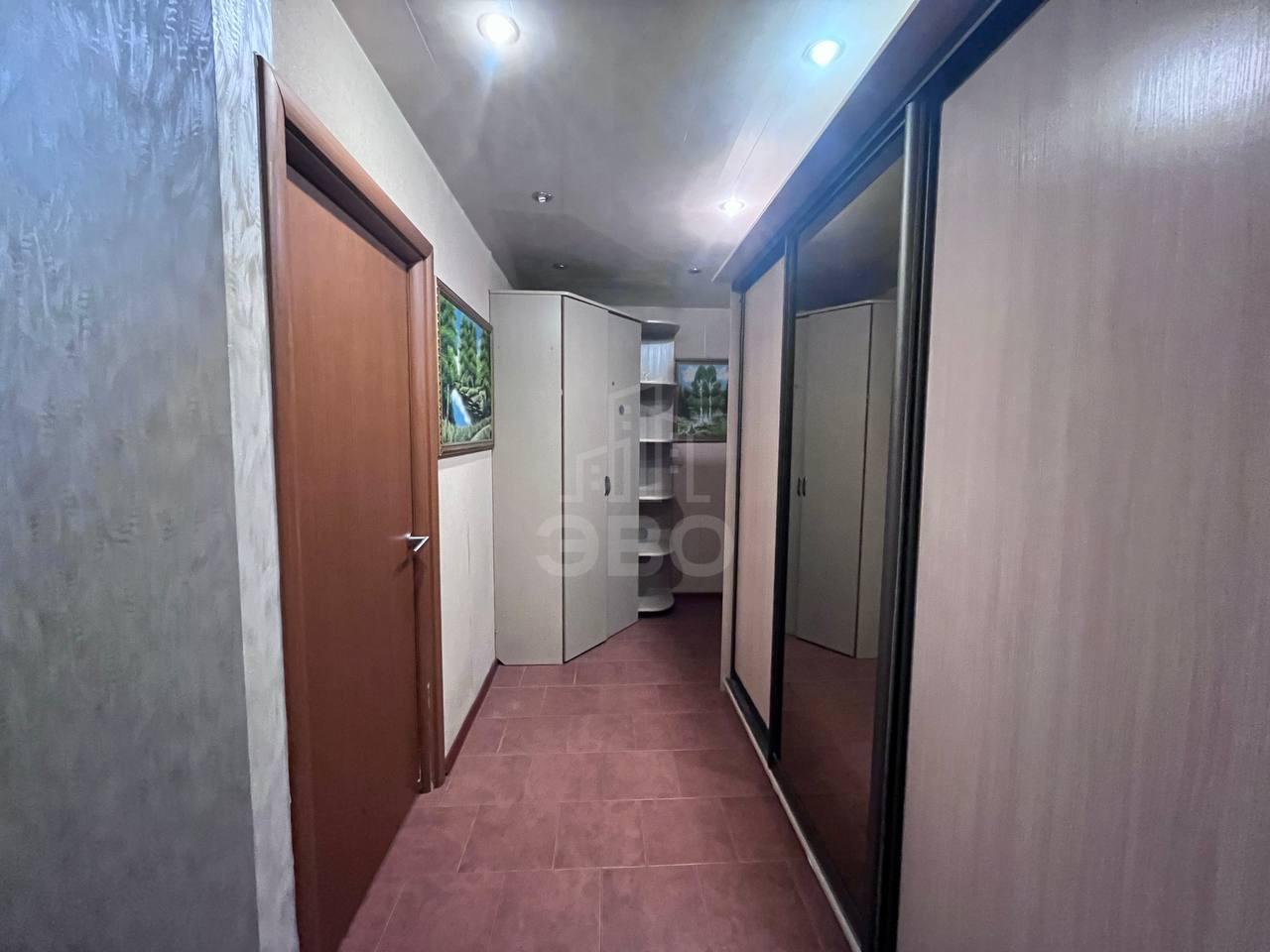 двухкомнатная квартира в Санкт-Петербурге по адресу: Маршала Казакова ул., 9, к 2