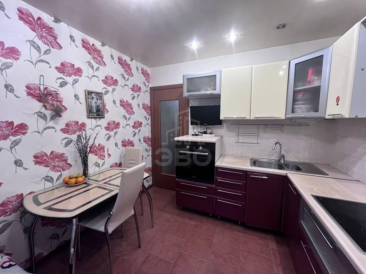 двухкомнатная квартира в Санкт-Петербурге по адресу: Маршала Казакова ул., 9, к 2