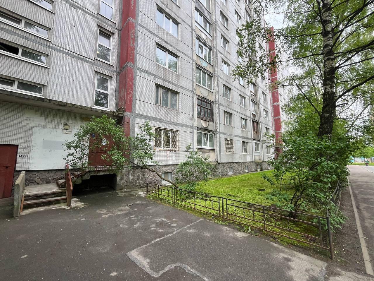 однокомнатная квартира в Санкт-Петербурге по адресу: Кораблестроителей ул., 29