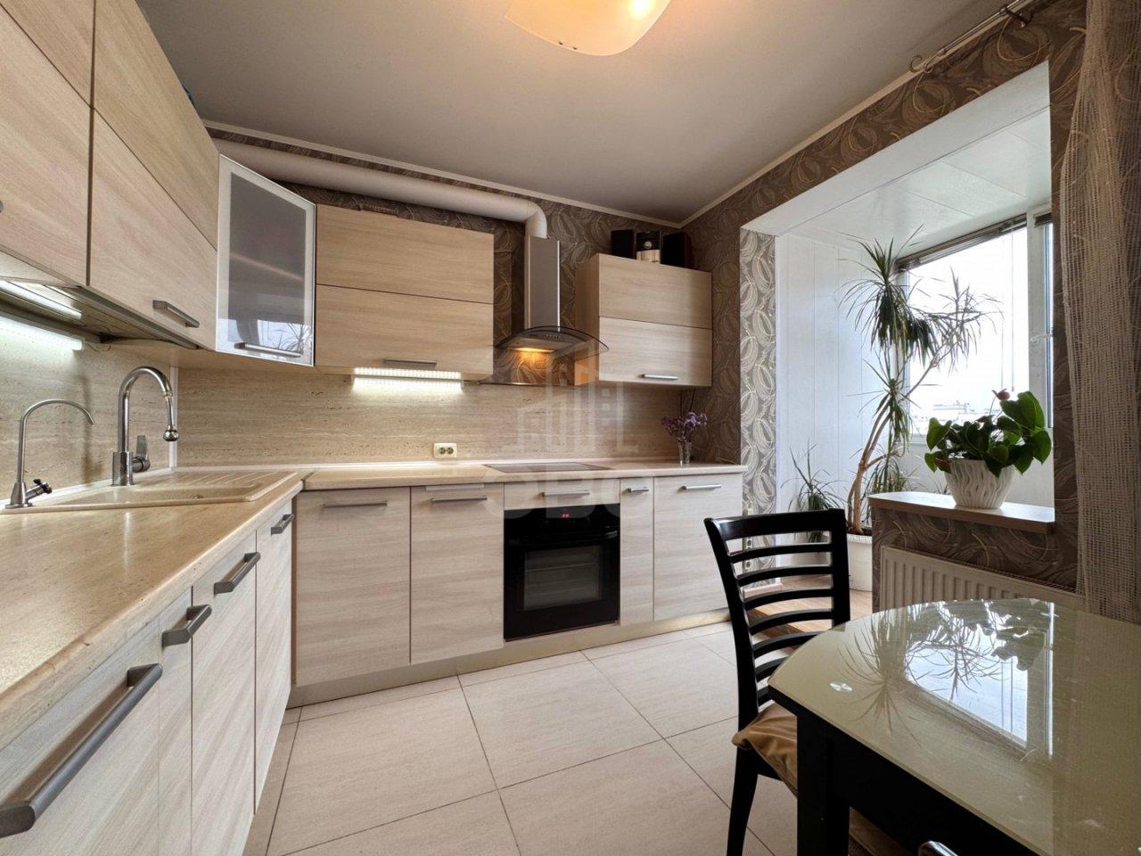 двухкомнатная квартира в Санкт-Петербурге по адресу: Пулковское ш., 22, к 3