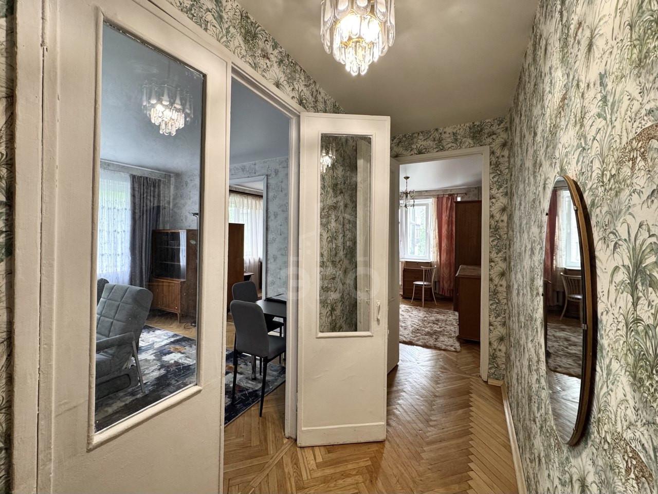 трехкомнатная квартира в Санкт-Петербурге по адресу: Тореза проспект, 90