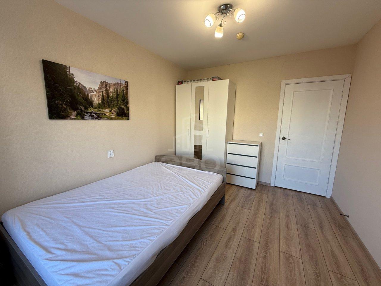 трехкомнатная квартира в Санкт-Петербурге по адресу: Комендантский проспект, 13