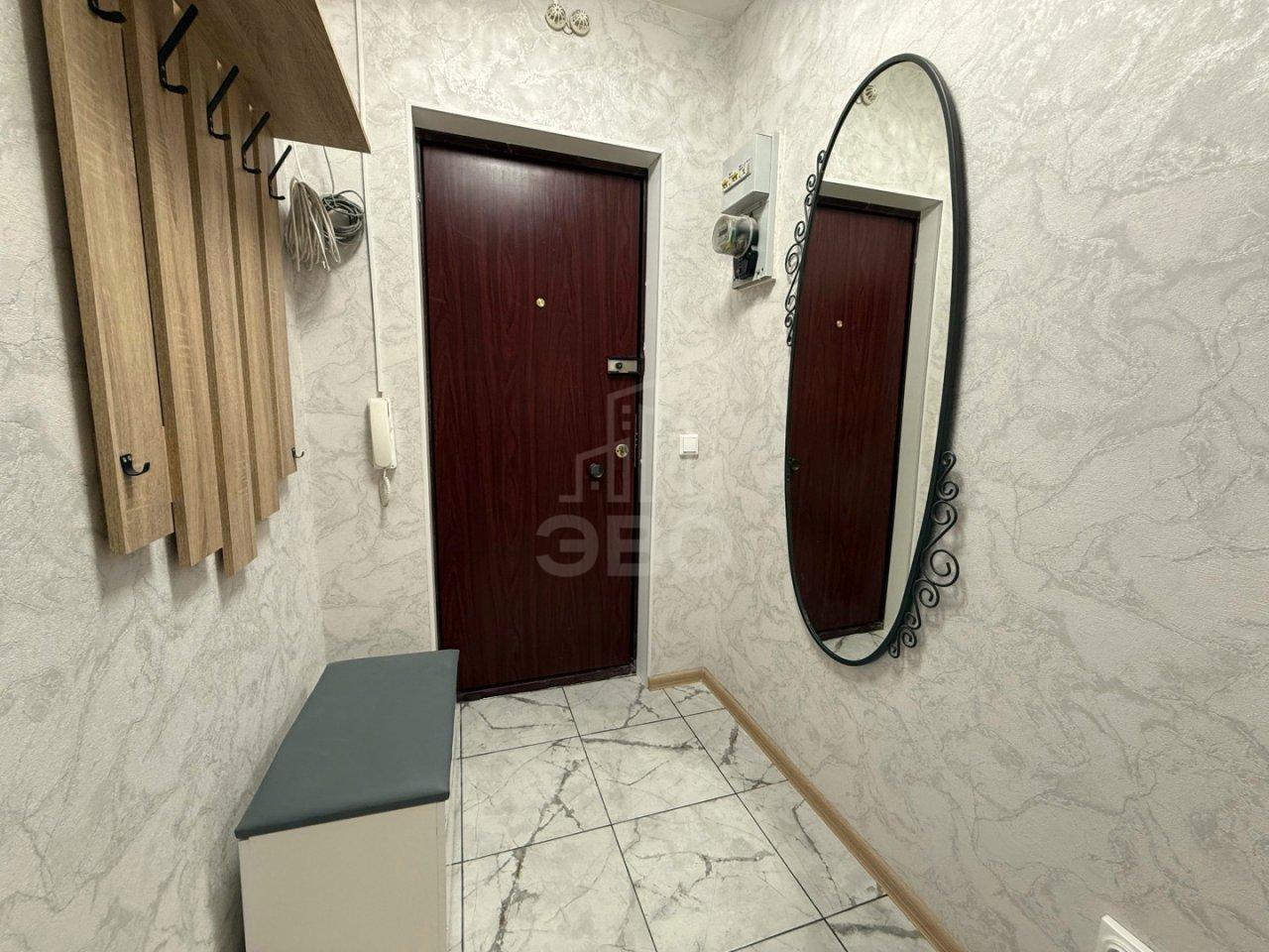 трехкомнатная квартира в Санкт-Петербурге по адресу: Комендантский проспект, 13