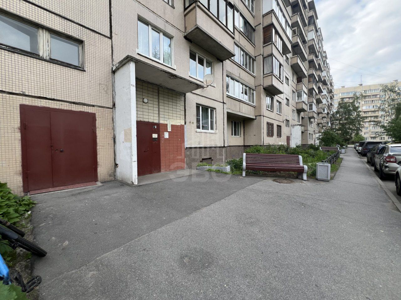 однокомнатная квартира в Санкт-Петербурге по адресу: Десантников ул., 12, к 1