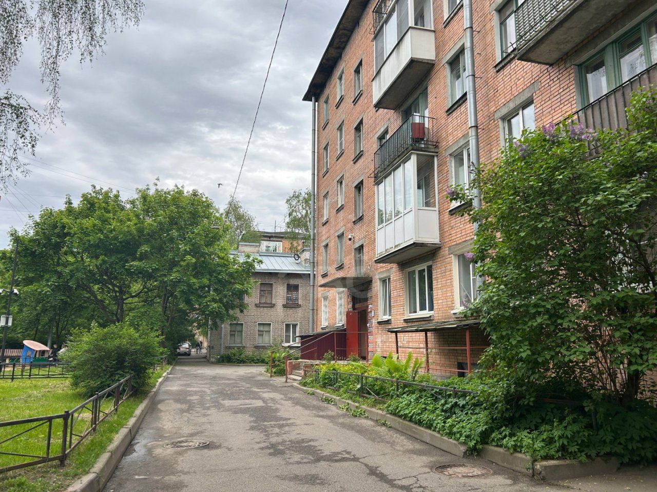 двухкомнатная квартира в Санкт-Петербурге по адресу: Кронштадтская ул., 9